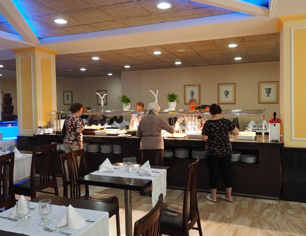 Hotel Astoria Park Lloret de Mar Ngoại thất bức ảnh