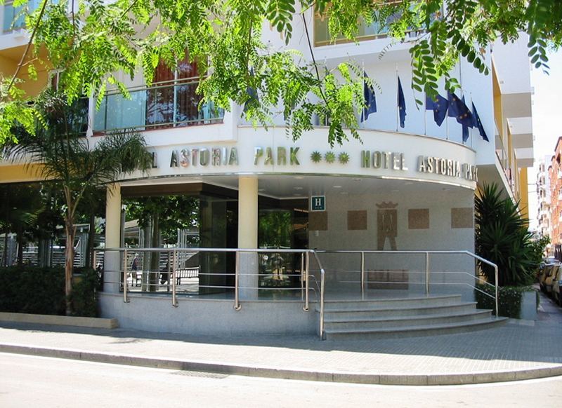 Hotel Astoria Park Lloret de Mar Ngoại thất bức ảnh