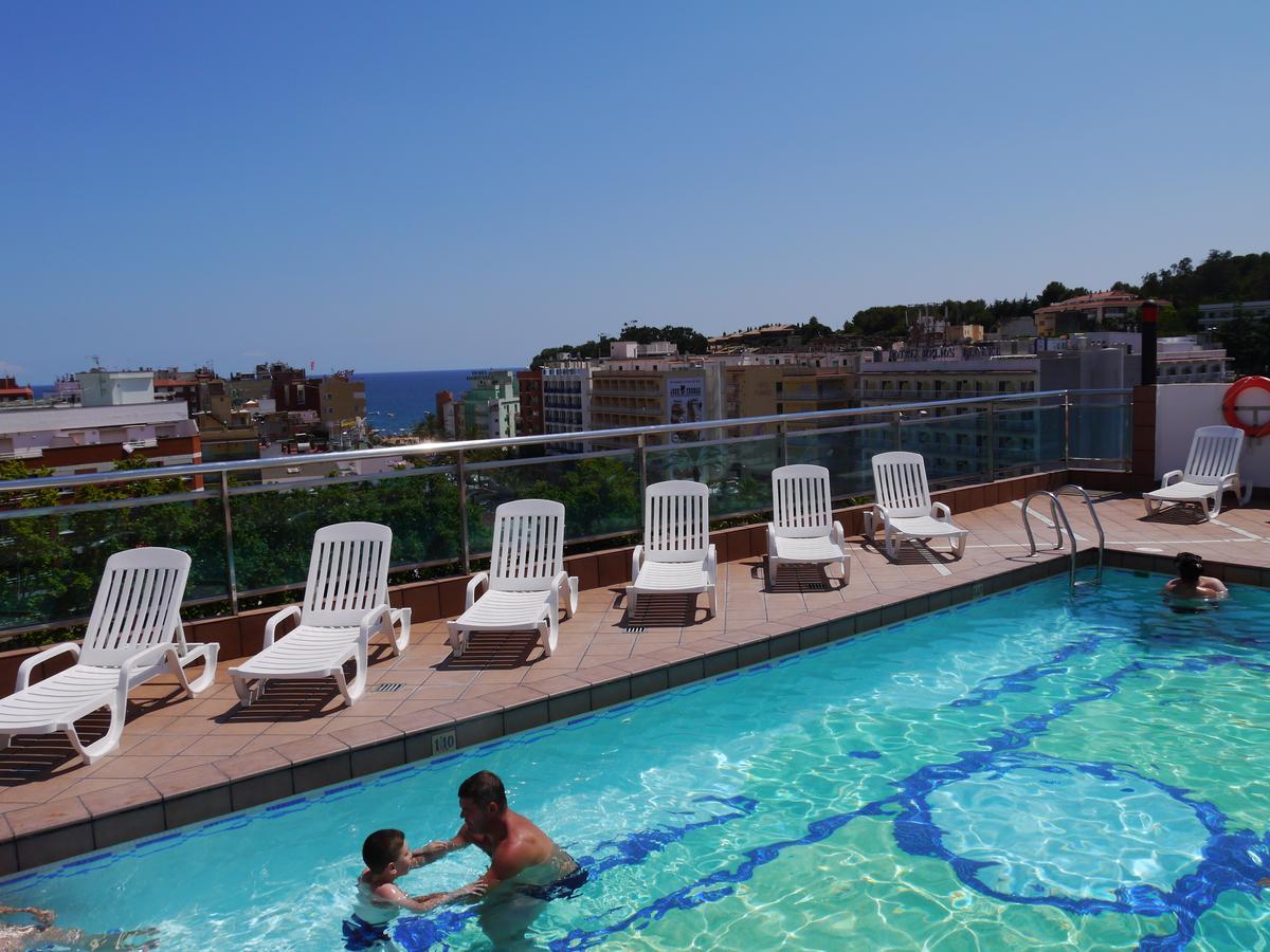 Hotel Astoria Park Lloret de Mar Ngoại thất bức ảnh