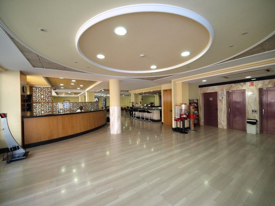 Hotel Astoria Park Lloret de Mar Ngoại thất bức ảnh